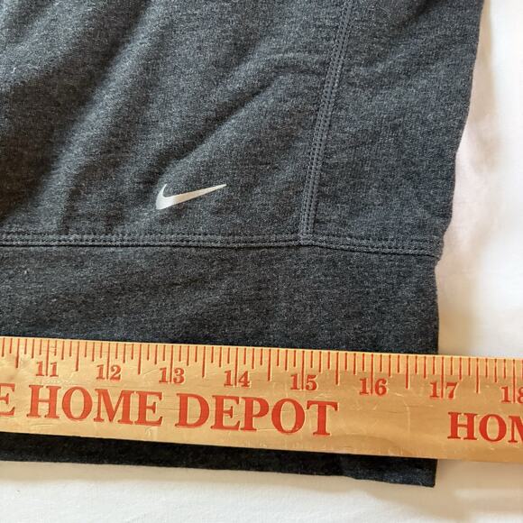 Women's Nike Gray Running Dri-Fit Sleeveless Shirt Size Small - Picture 12 of 13